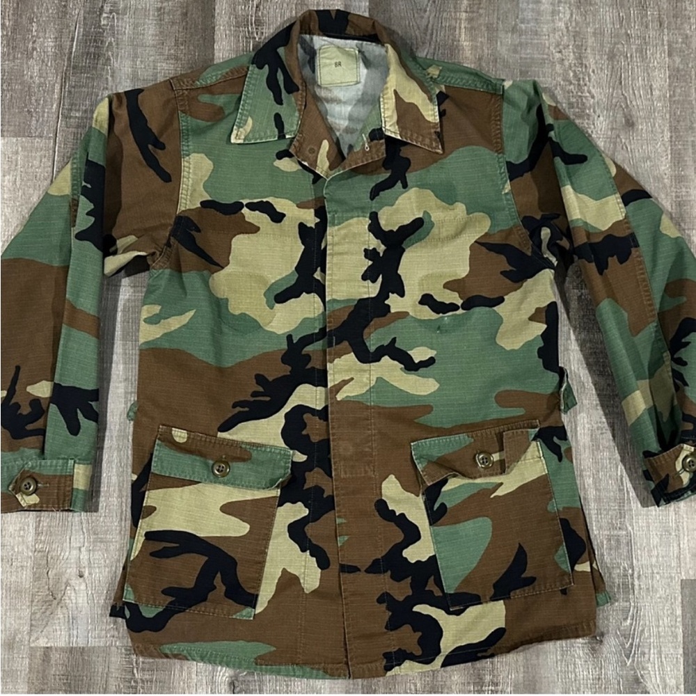 Women’s Size 8 Regular US Military Air Force / Army Maternity Camo Top